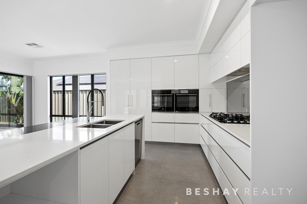 184 Ebrington Road, Wellard WA 6170