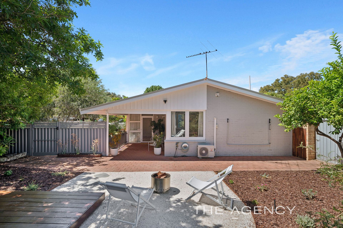 1 / 65 Glenelg Street, Applecross WA 6153